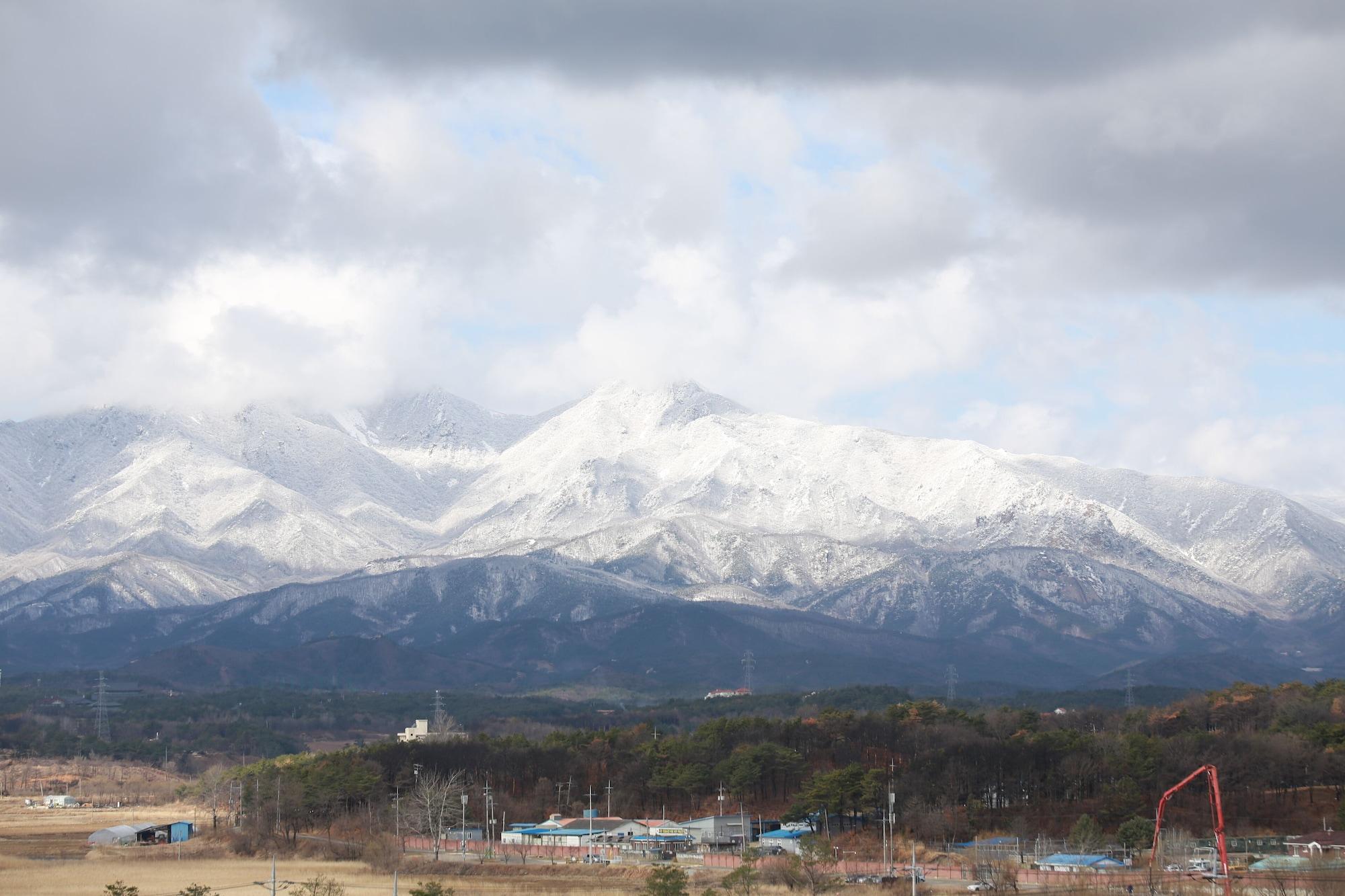 Kensington Resort Seorak Beach Sokcho Bagian luar foto