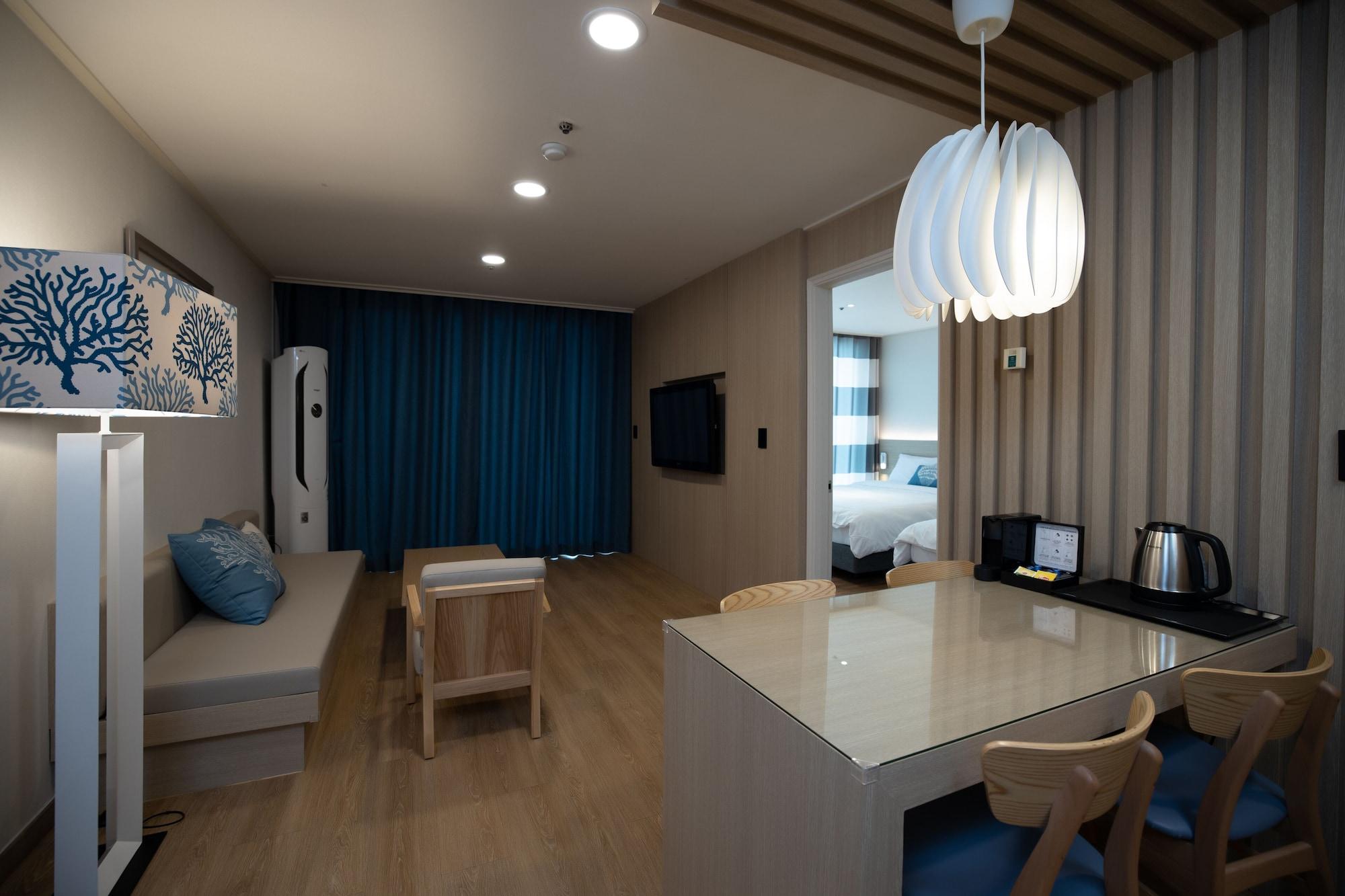 Kensington Resort Seorak Beach Sokcho Bagian luar foto