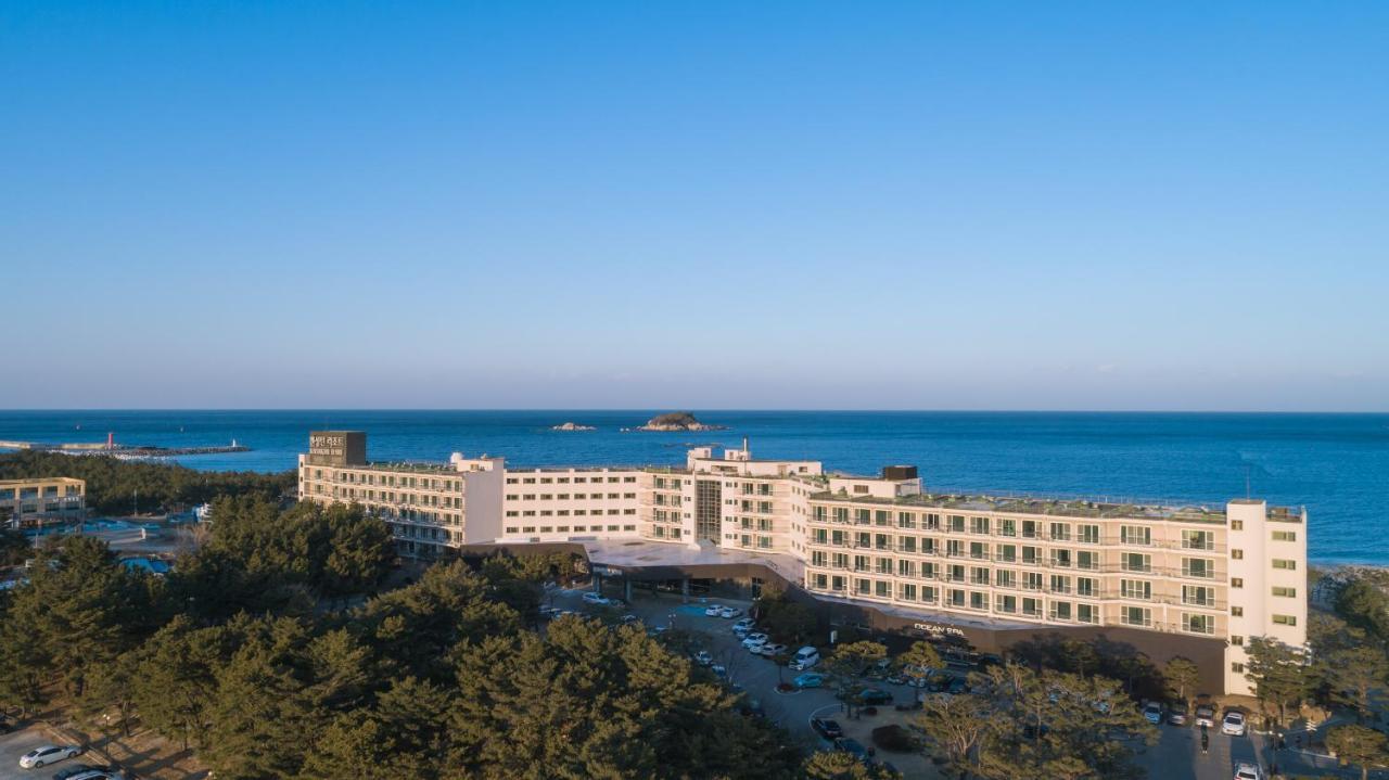 Kensington Resort Seorak Beach Sokcho Bagian luar foto