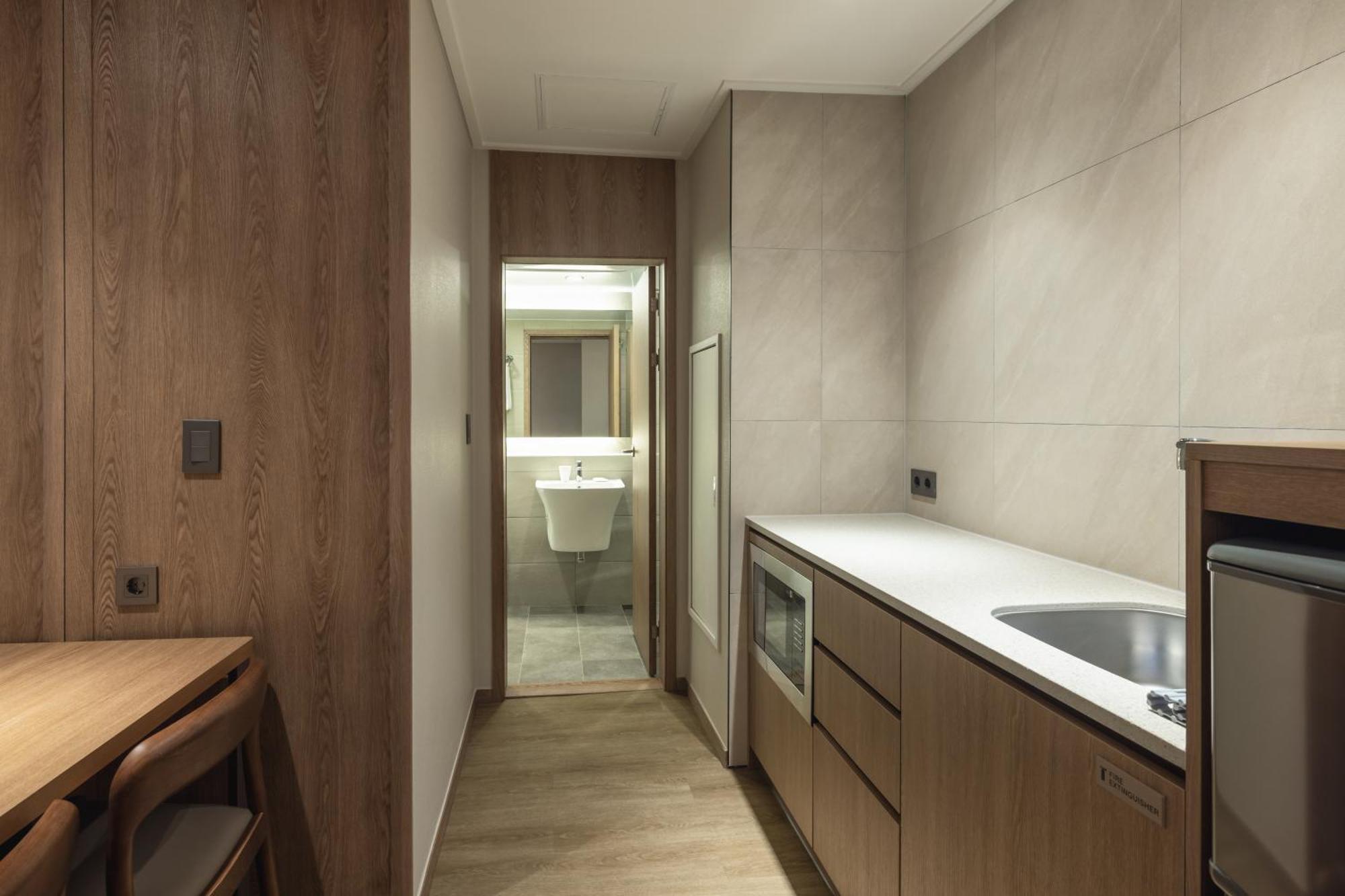 Kensington Resort Seorak Beach Sokcho Bagian luar foto