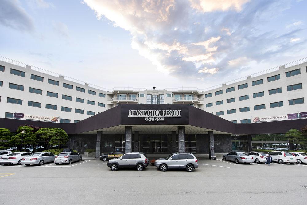 Kensington Resort Seorak Beach Sokcho Bagian luar foto